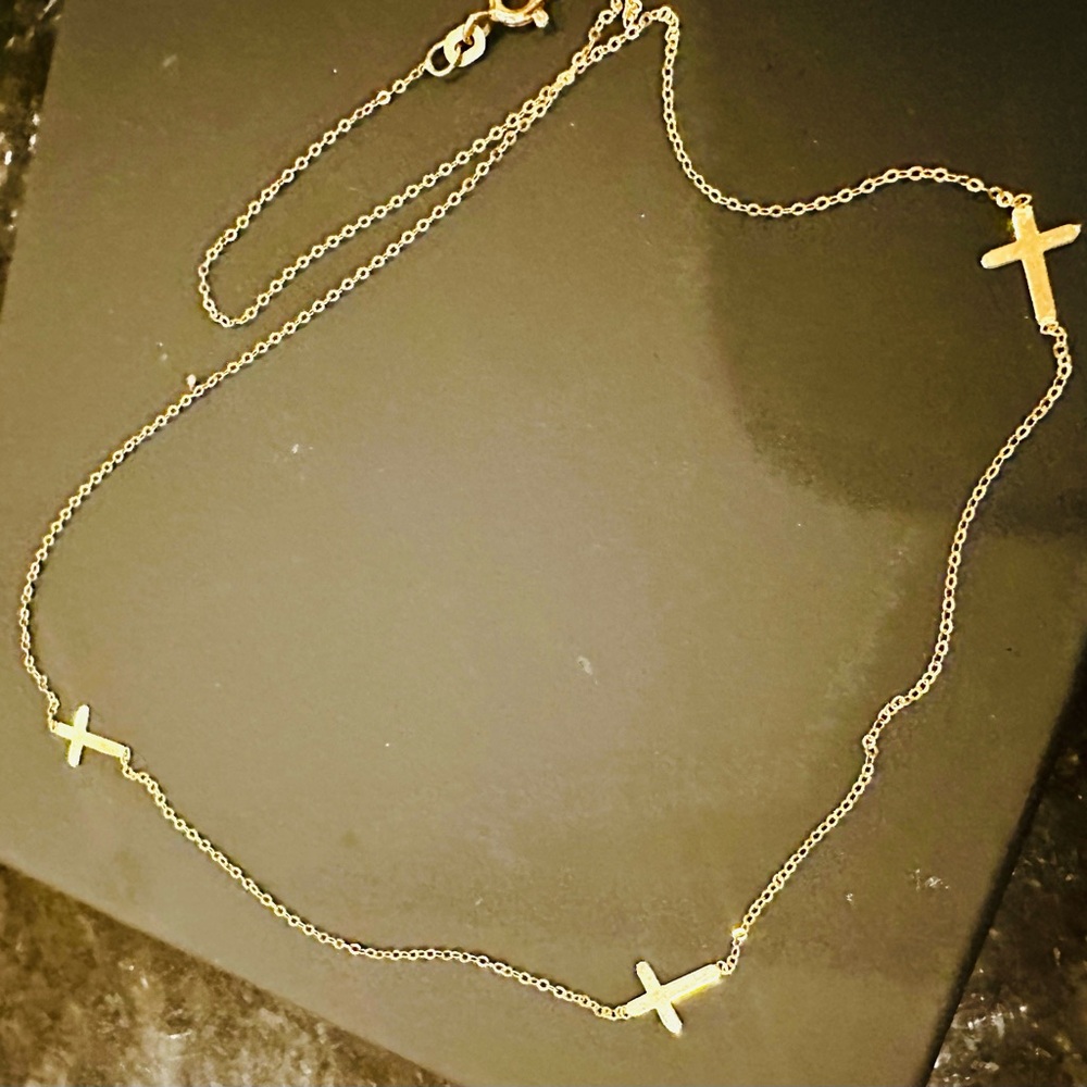 New 14K Solid Real Gold necklace like diamonds by the yard gold cross necklace - Picture 4 of 7